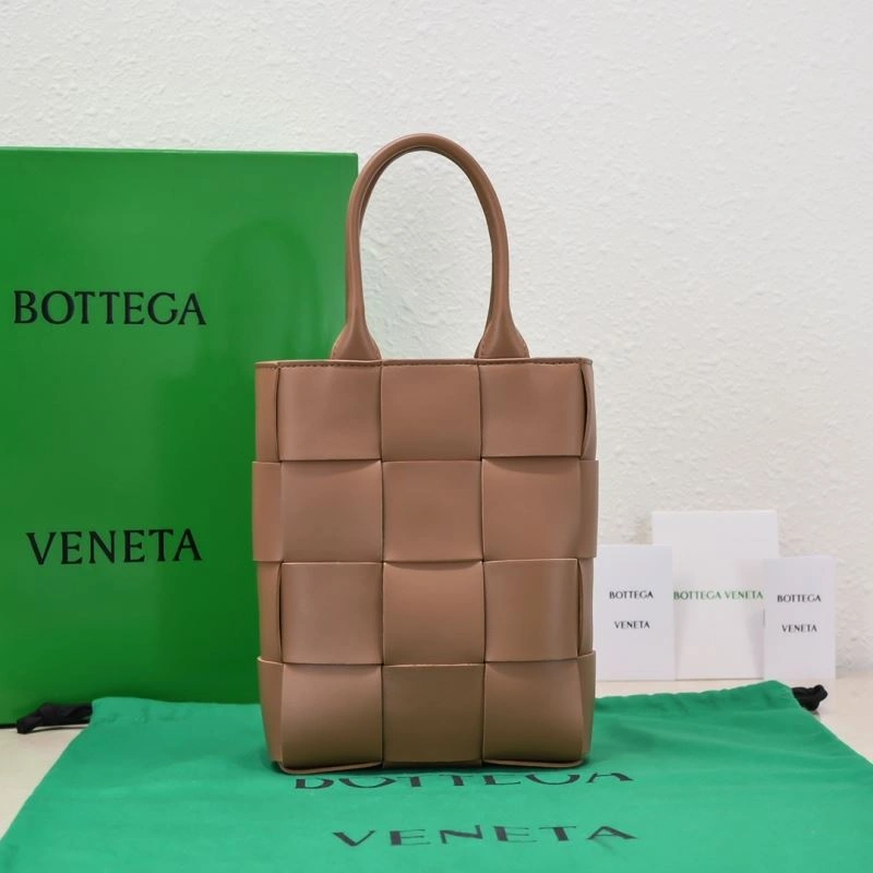Bottega Veneta Top Handle Bags MoistureWicking 67983
