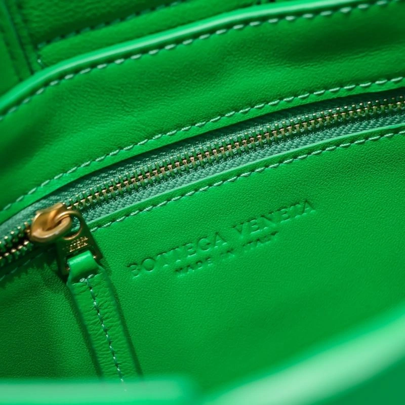 Bottega Veneta Top Handle Bags Seasonal 67975