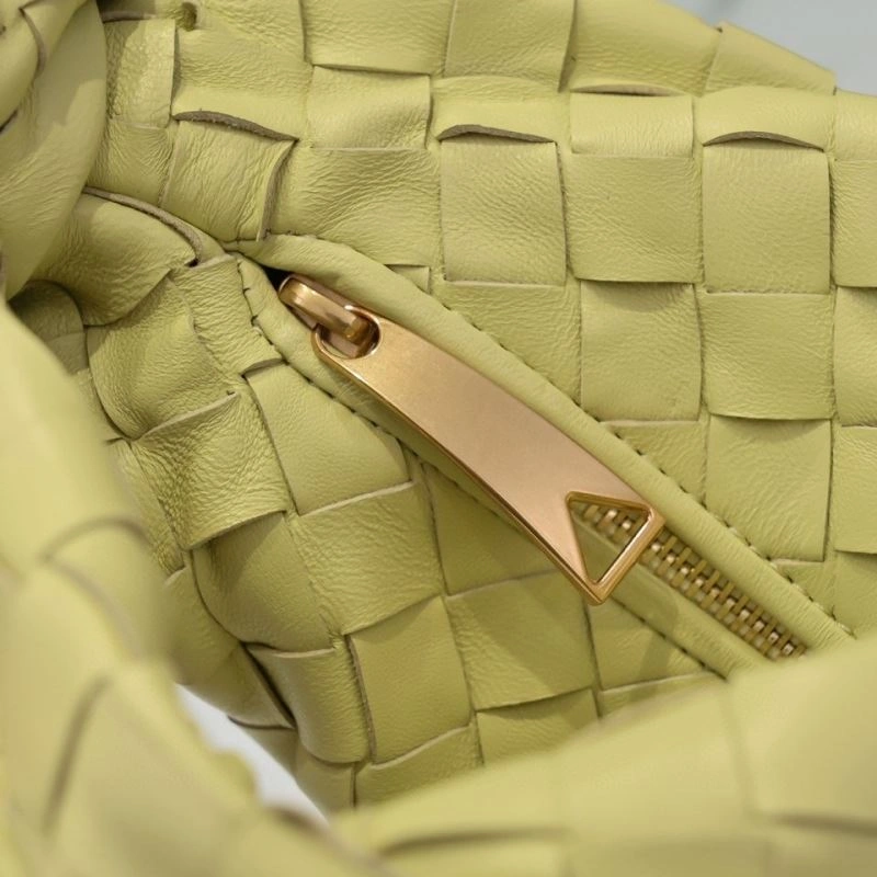Bottega Veneta Top Handle Bags OnTrend 67960