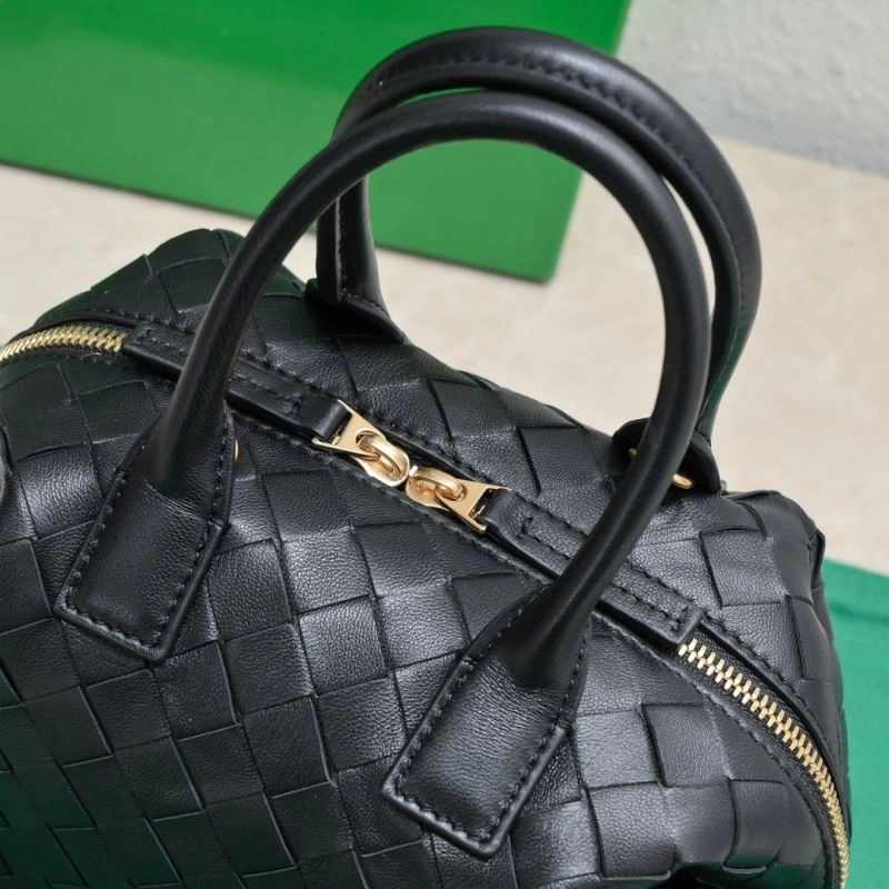 Bottega Veneta Top Handle Bags WaterResistant 67843