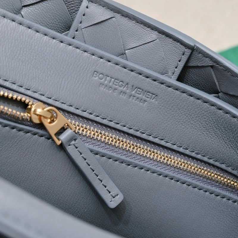 Bottega Veneta Top Handle Bags SmoothTexture 67840