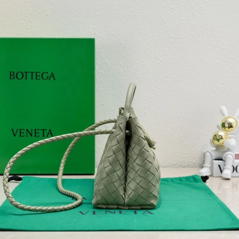 Bottega Veneta Top Handle Bags Effortless 67782