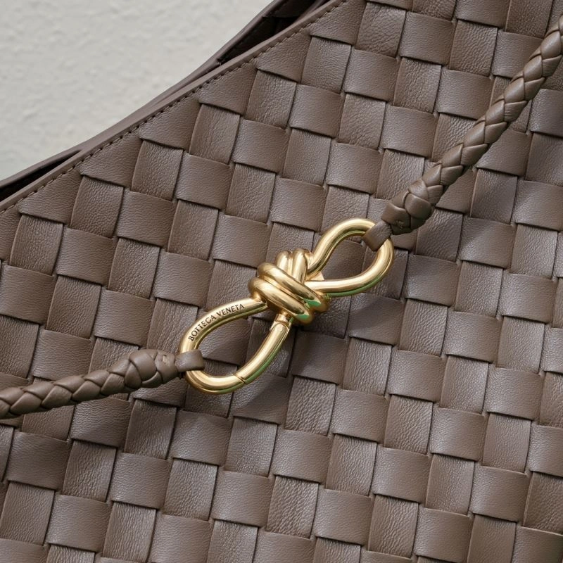 Bottega Veneta Top Handle Bags Trendy 67786