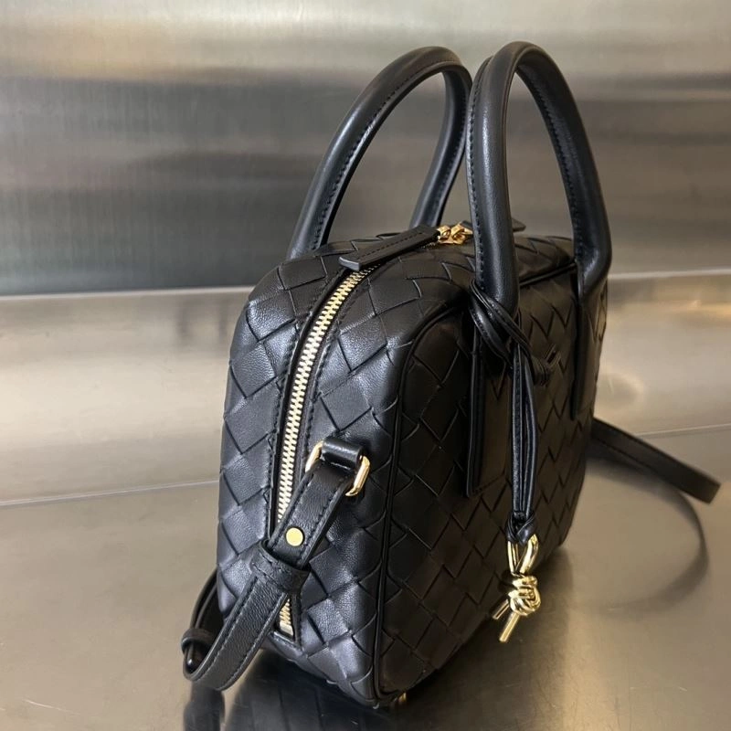 Casual Bottega Veneta Top Handle Bags 67785