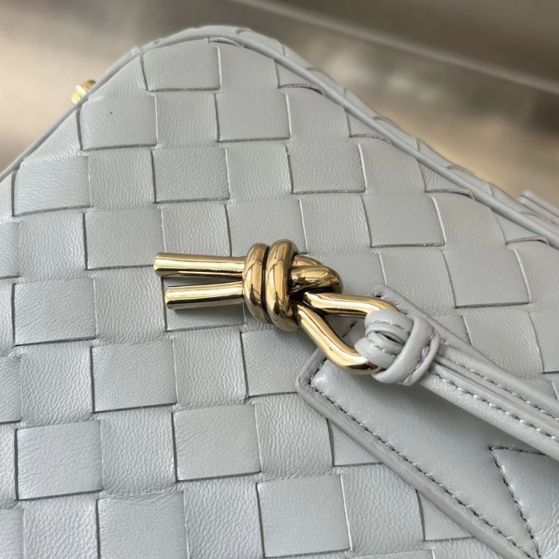 Bottega Veneta Top Handle Bags Trendsetting 67778