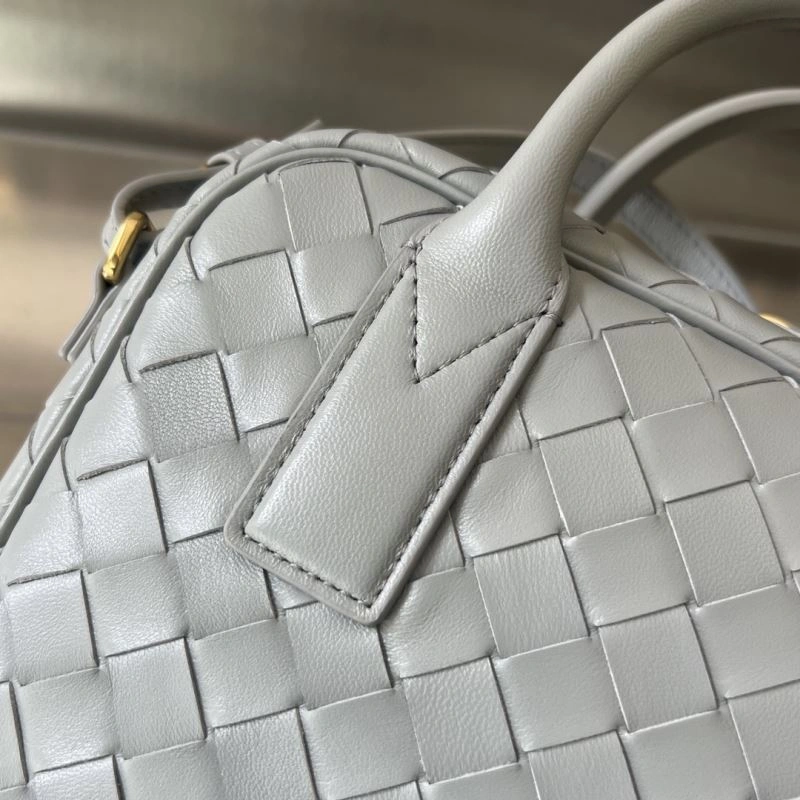 Bottega Veneta Top Handle Bags Trendsetting 67778