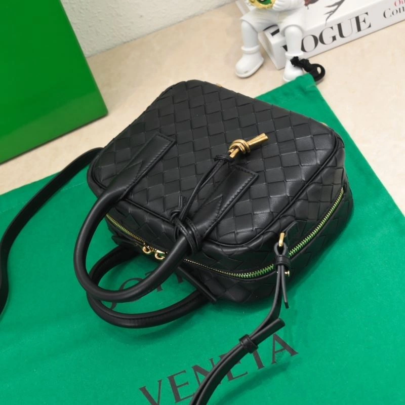 Bottega Veneta Top Handle Bags Seasonal 67771
