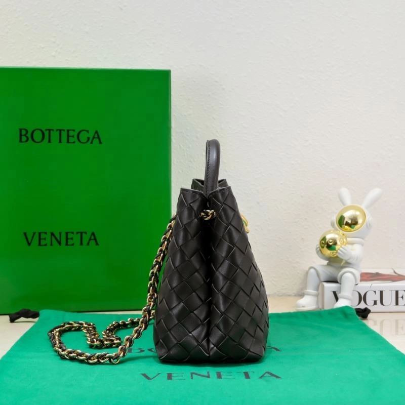 Effortless Bottega Veneta Top Handle Bags 67753