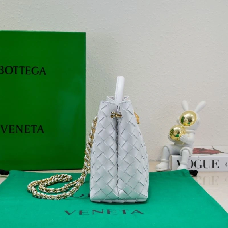 Youthful Bottega Veneta Top Handle Bags 67752