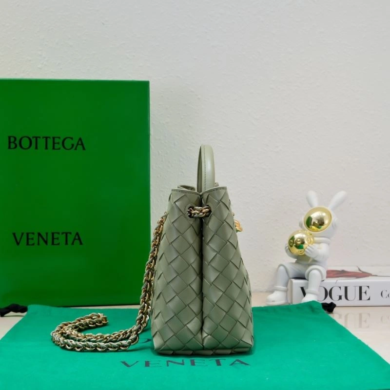 Contemporary Bottega Veneta Top Handle Bags 67755