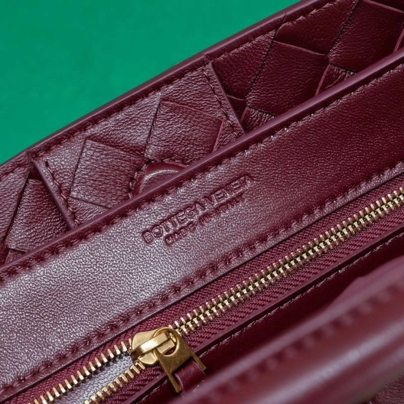 Comfortable Bottega Veneta Top Handle Bags 67760