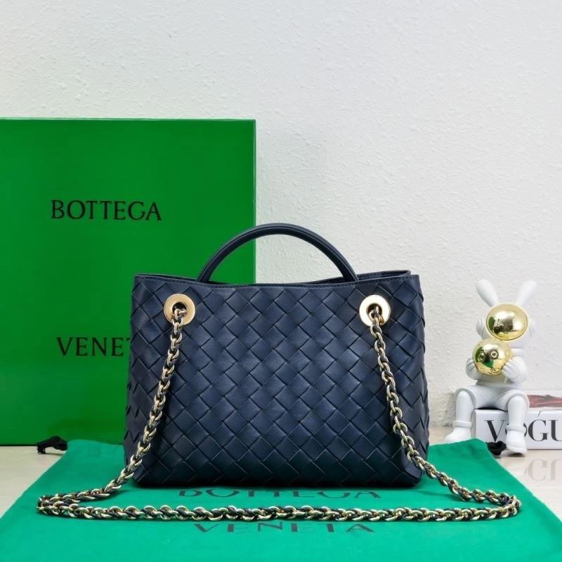Lightweight Bottega Veneta Top Handle Bags 67763
