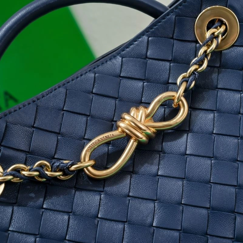 Lightweight Bottega Veneta Top Handle Bags 67763