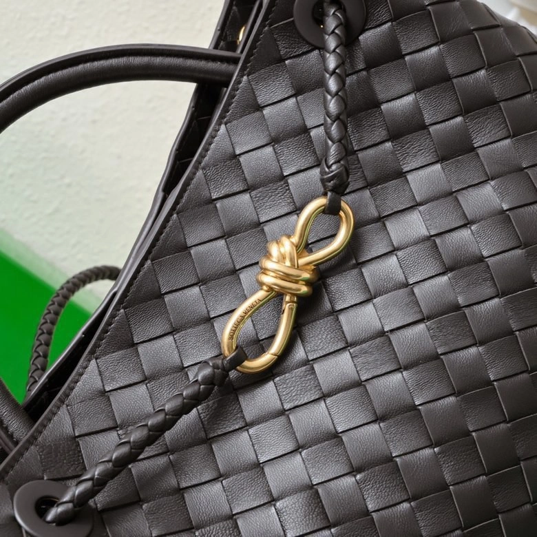 Bottega Veneta Top Handle Bags Fashionable 67758