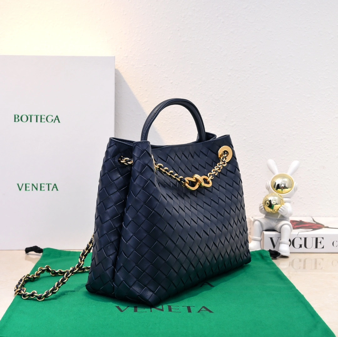Bottega Veneta Top Handle Bags Compact 67693