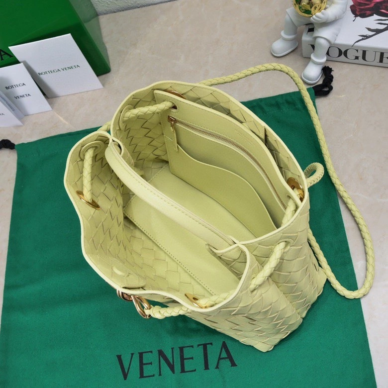 Bottega Veneta Top Handle Bags Breathable 64143