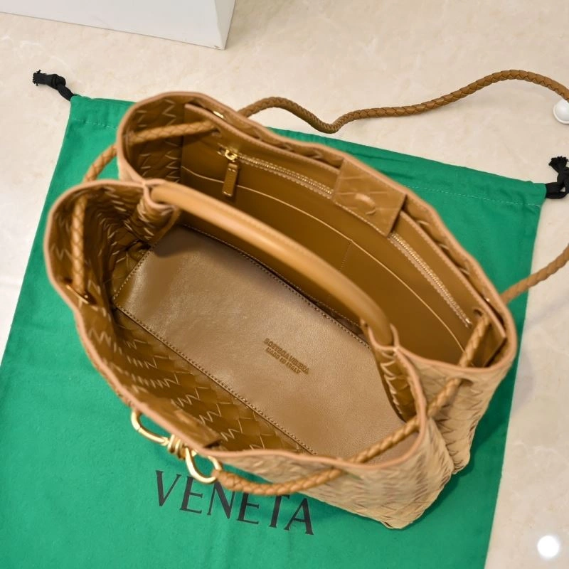 Bottega Veneta Top Handle Bags Compact 64129