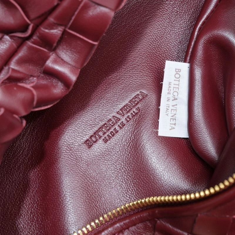 Functional Bottega Veneta Top Handle Bags 64125