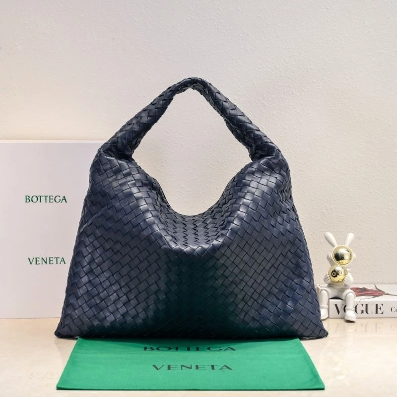 Vibrant Bottega Veneta Top Handle Bags 64110