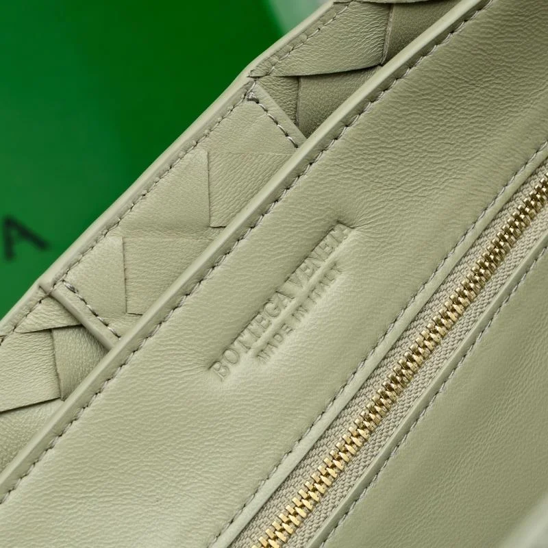 Upgraded Bottega Veneta Top Handle Bags 51834