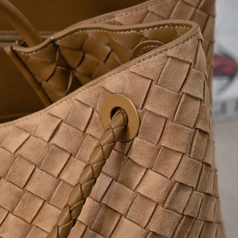 Bottega Veneta Top Handle Bags Sleek 51819