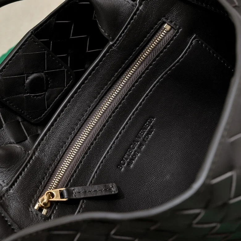 Original Bottega Veneta Top Handle Bags 51813