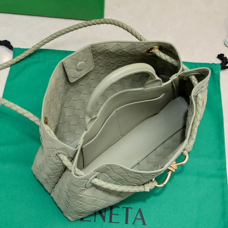 Bottega Veneta Top Handle Bags QuickDry 51846
