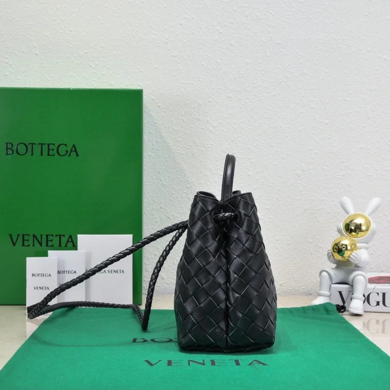 Affordable Bottega Veneta Top Handle Bags 51806