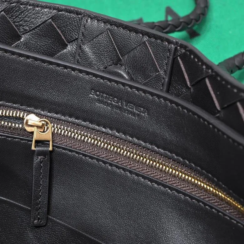 Bottega Veneta Top Handle Bags TopPick 51840