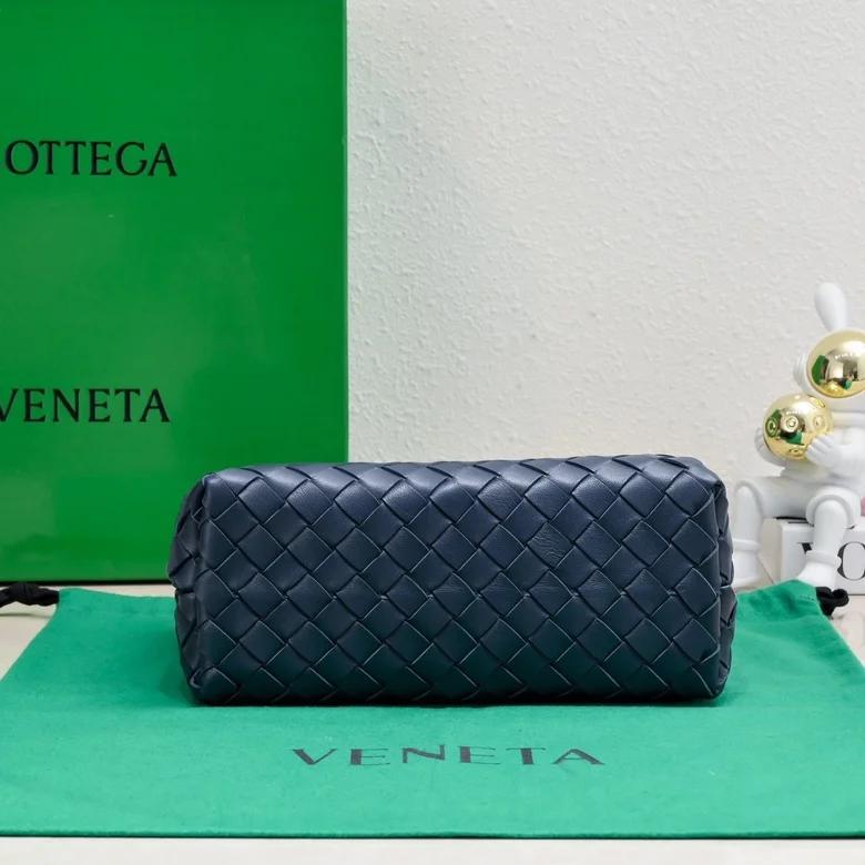 TechFriendly Bottega Veneta Top Handle Bags 51805
