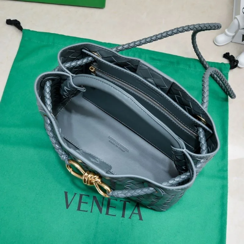 Premium Bottega Veneta Top Handle Bags 51838