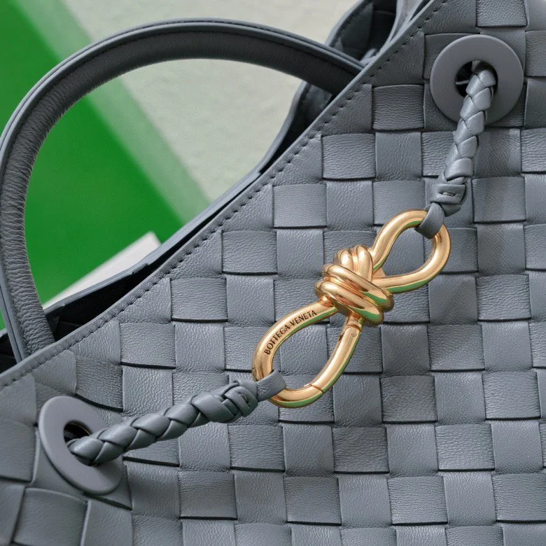 Neat Bottega Veneta Top Handle Bags 51807