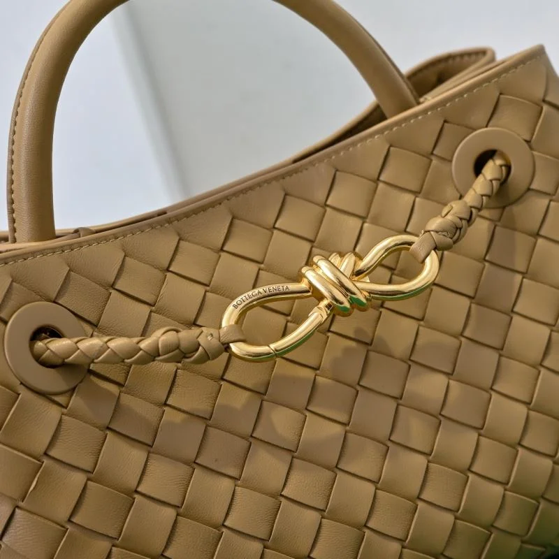 Bottega Veneta Top Handle Bags Versatile 51818