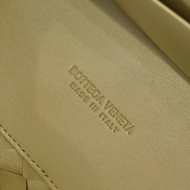 Bottega Veneta Top Handle Bags Versatile 51790