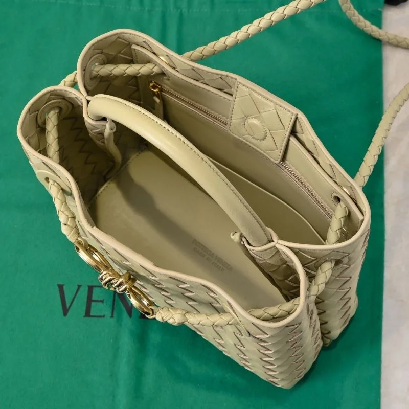 Bottega Veneta Top Handle Bags Versatile 51790