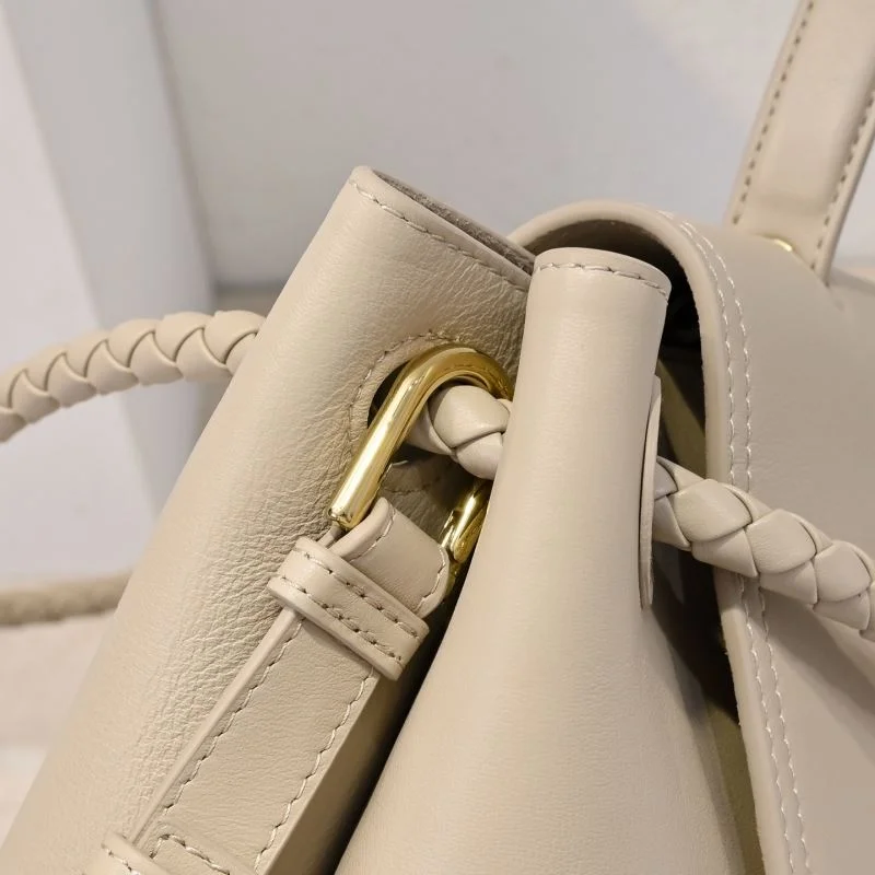 EasyMatch Bottega Veneta Top Handle Bags 51789