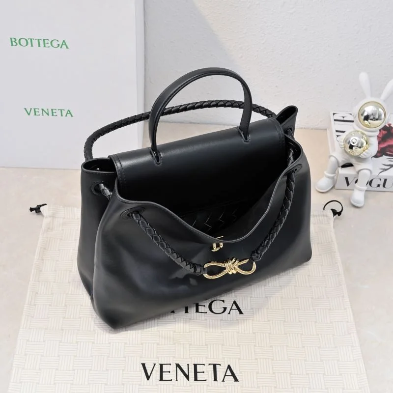Effortless Bottega Veneta Top Handle Bags 51788