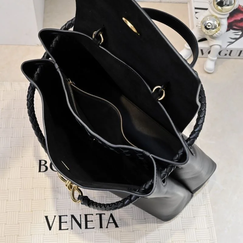 Effortless Bottega Veneta Top Handle Bags 51788