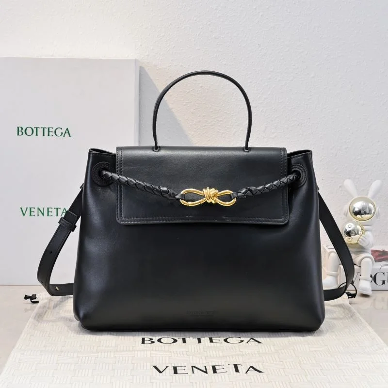 Effortless Bottega Veneta Top Handle Bags 51788
