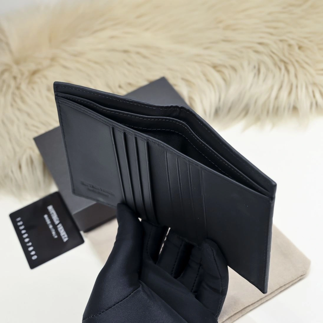 Efficient Bottega Veneta Wallets Purse 91579