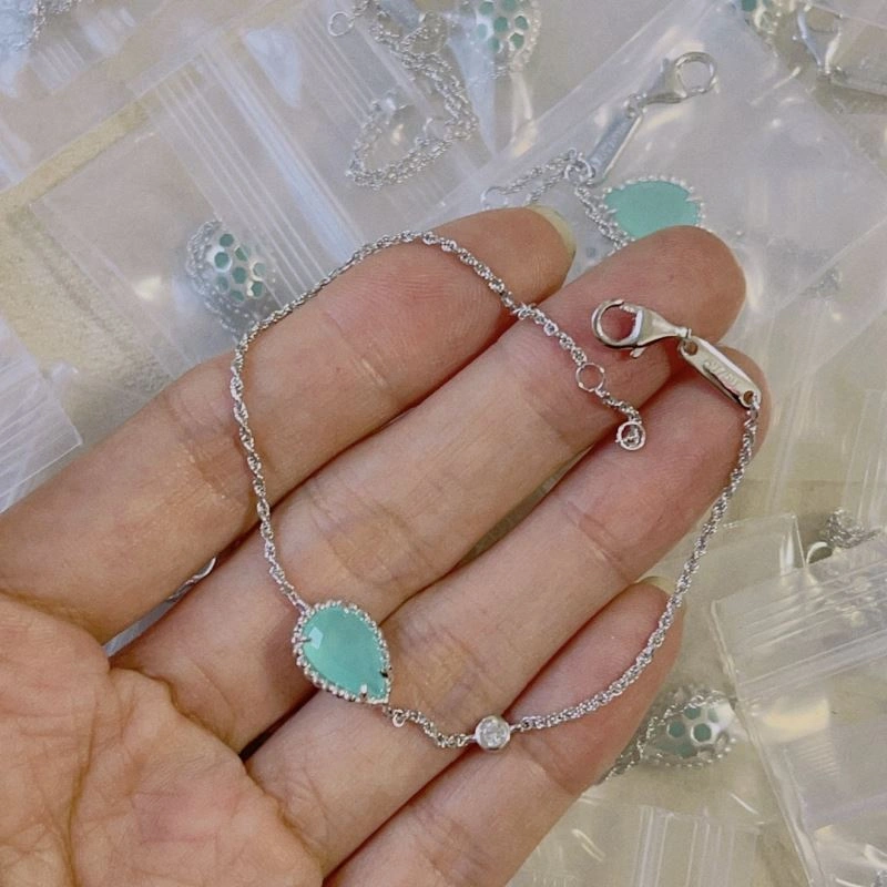 Boucheron Bracelets WellDesigned 214367