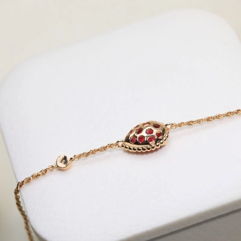 Boucheron Bracelets UrbanChic 214365