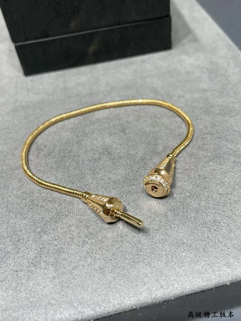 Bold Boucheron Bracelets 214384