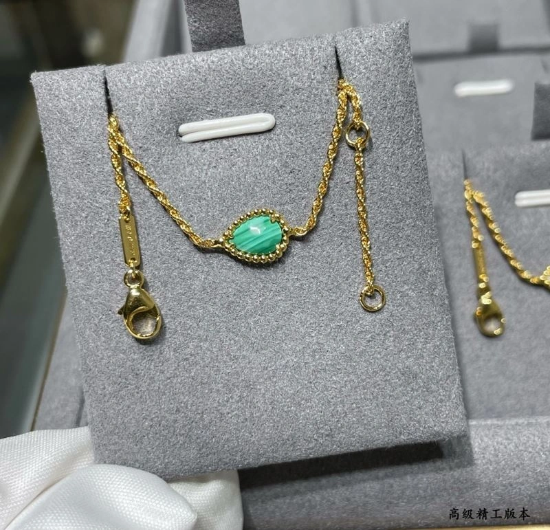 Boucheron Bracelets Attractive 212437