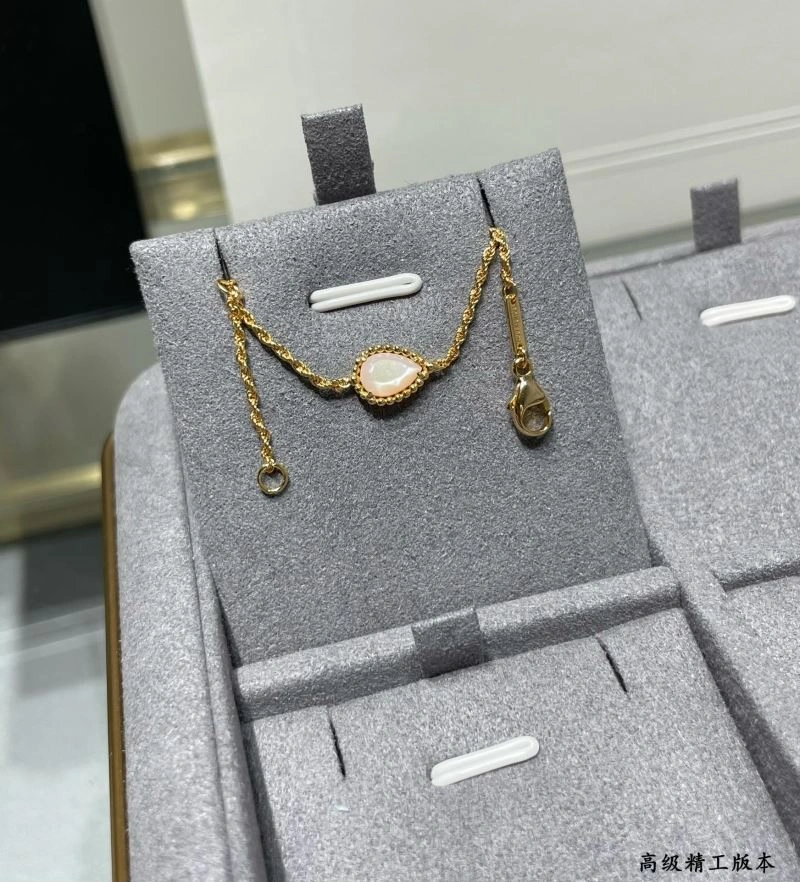 Boucheron Bracelets Breathable 212438