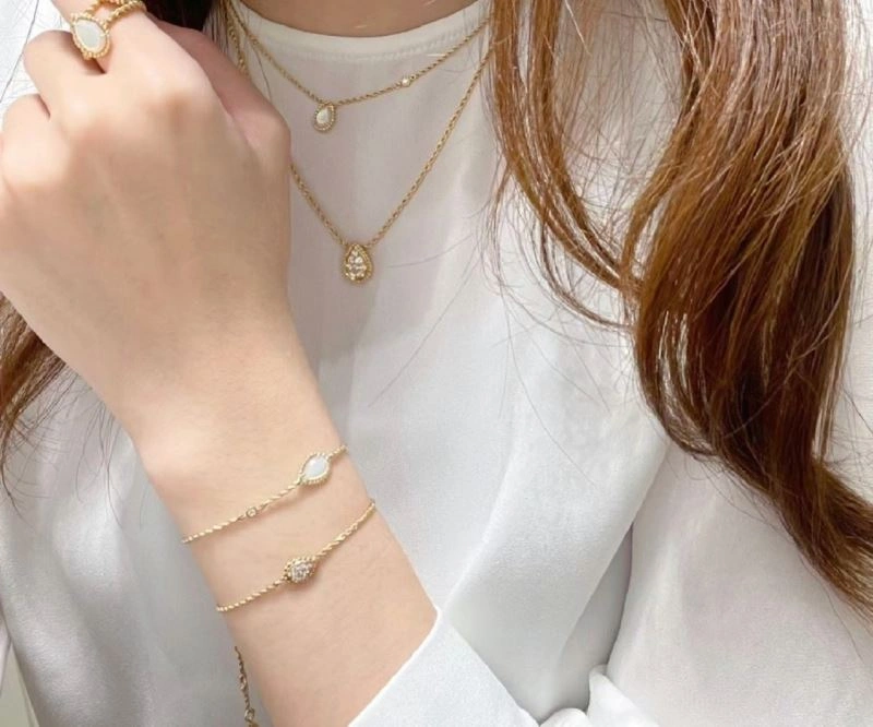 Boucheron Bracelets WellDesigned 212434