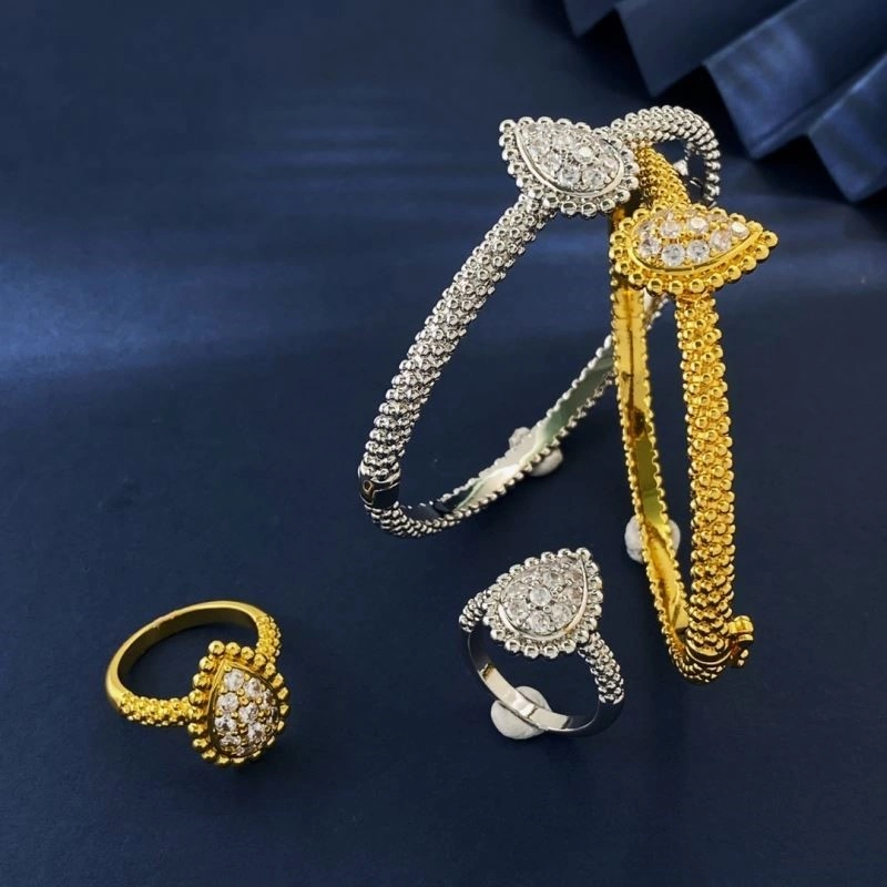 Boucheron Bracelets UrbanChic 210149