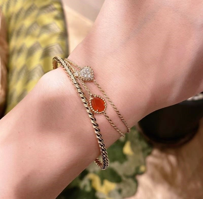 Minimalist Boucheron Bracelets 210144