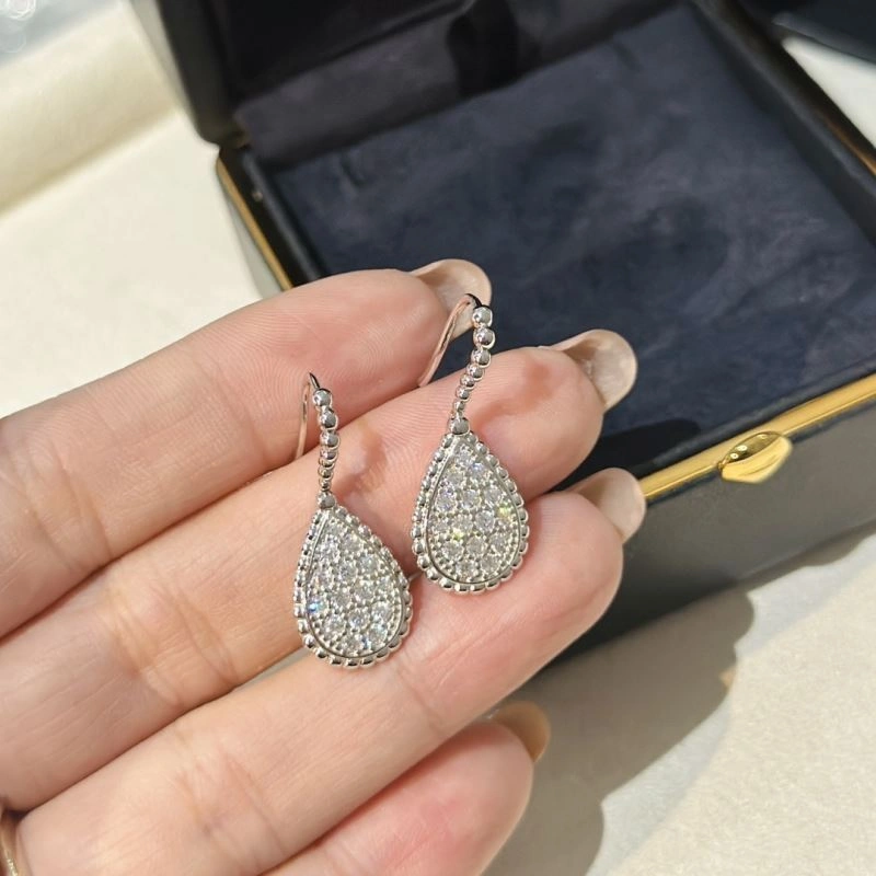 Flexible Boucheron Earrings 214359