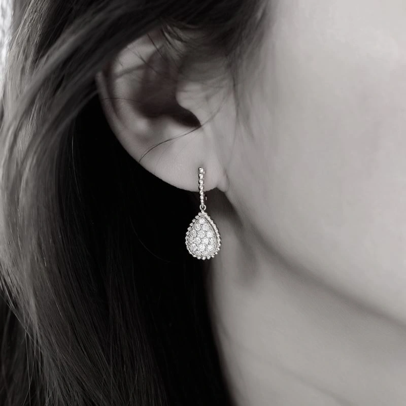 Flexible Boucheron Earrings 214359